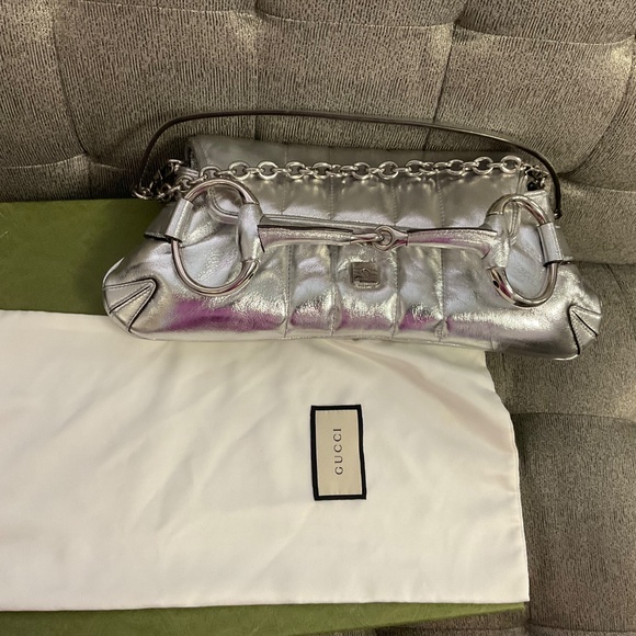 Gucci Horsebit Clutch in Silver - Picture 9 of 9